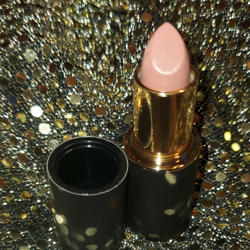 Beauty Society lipstick